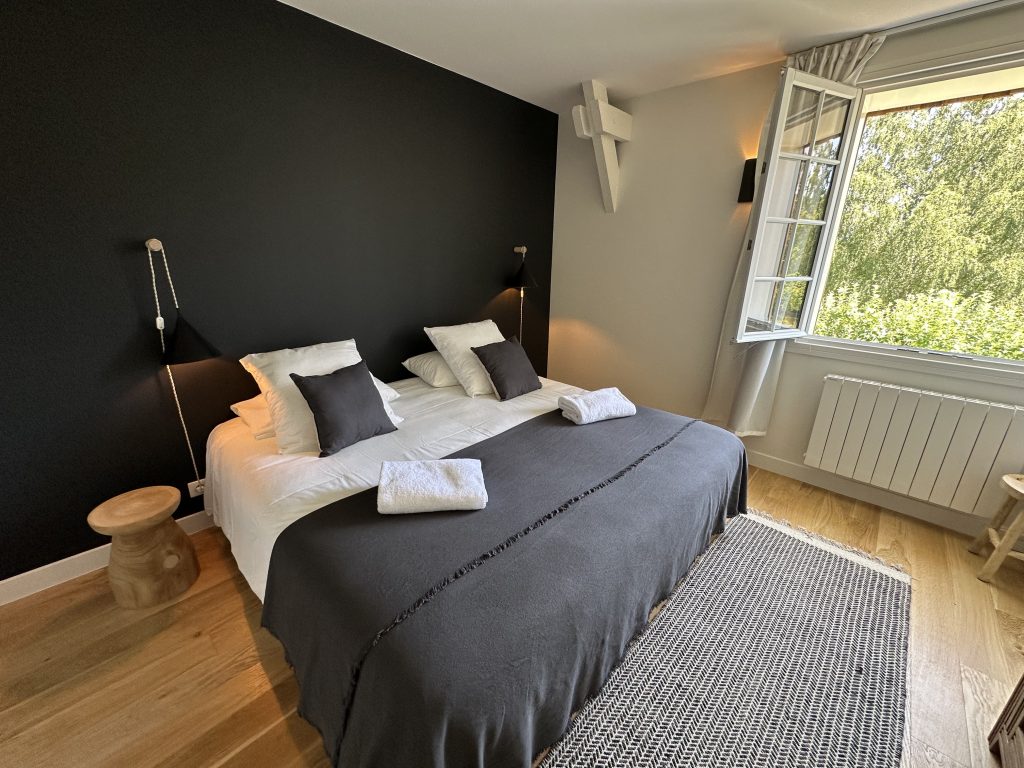 Chambre Blaireau lit